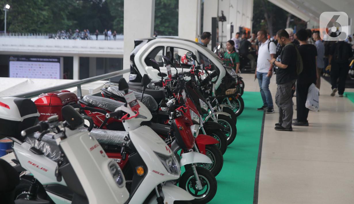 Foto Deretan Motor Modifikasi Dipamerkan Di Iims Motobike Expo