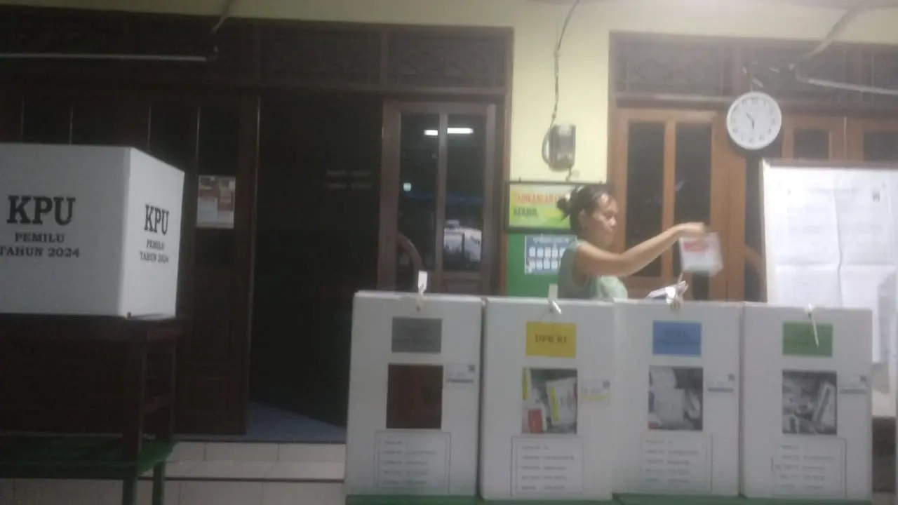 TPS 013 Kaliabang Tengah, Bekasi Utara