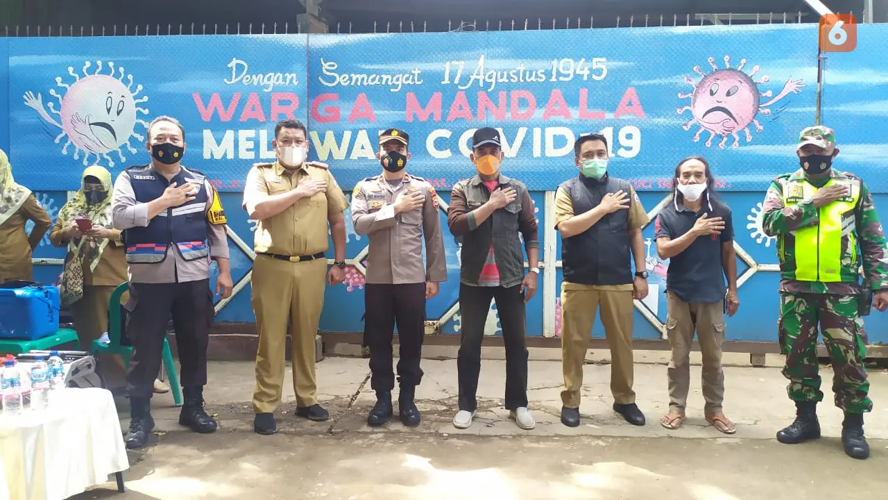 Polsek Mamajang gelar Vaksinasi Mobile (Liputan6.com)