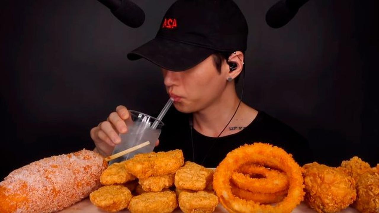 ASMR Mukbang Zach Choi