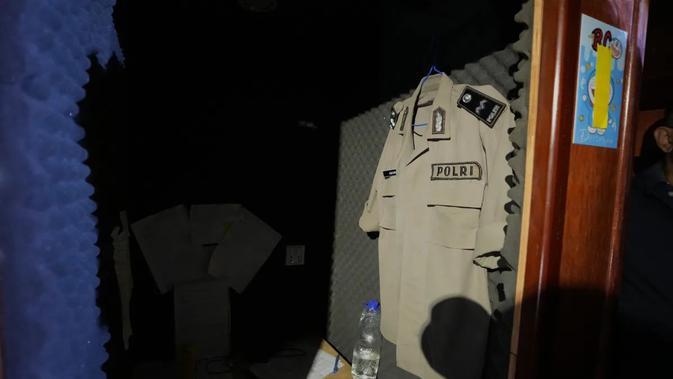 Tipu Daya Markas Online Scam di Kamboja, Bikin Kantor dan Seragam Polri Palsu