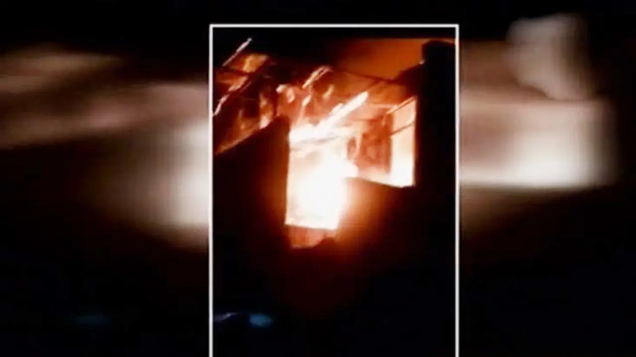 Kebakaran Pesantren Bubarkan Santri saat Nisfu Syaban