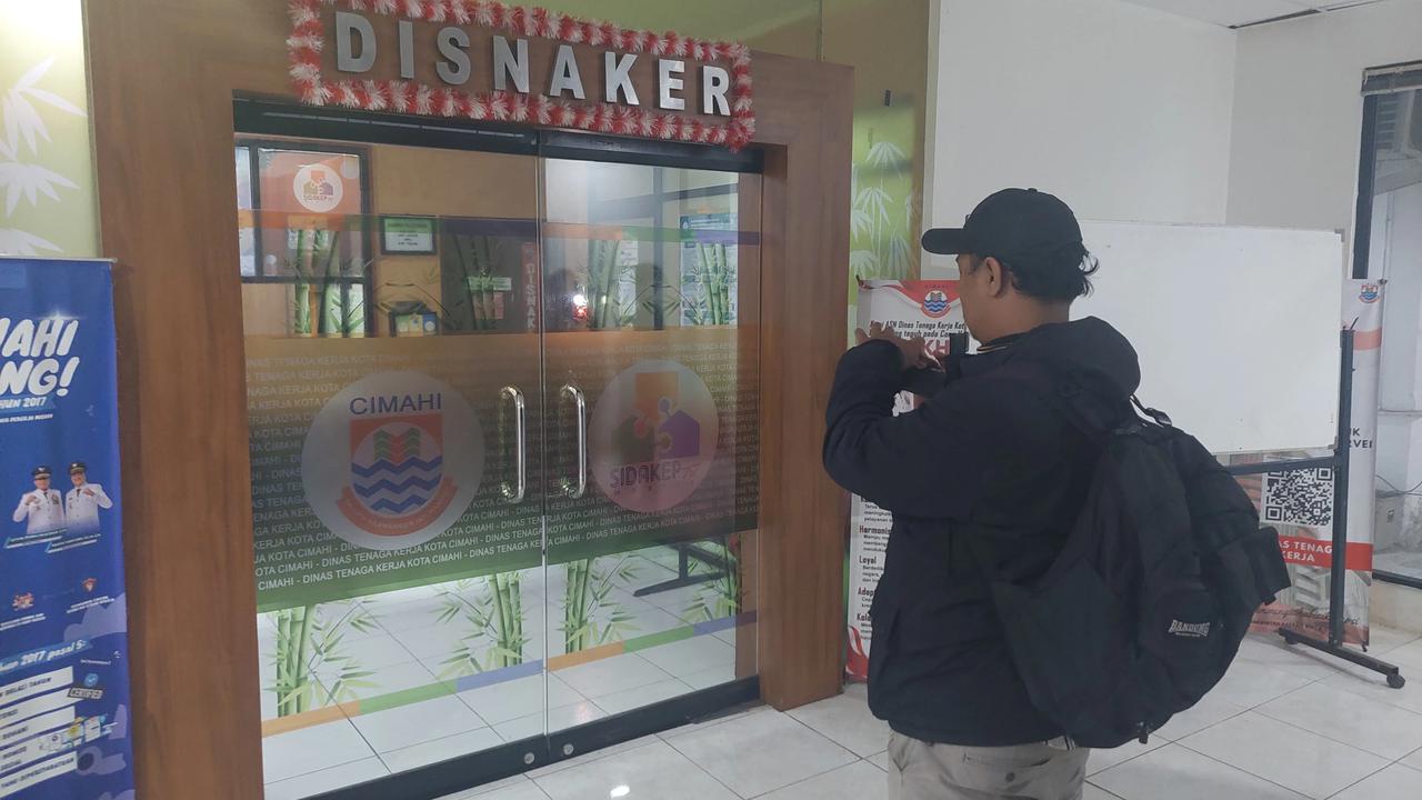 Kejari Geledah Kantor Disnaker Cimahi Terkait Dugaan Korupsi Kasus Pelatihan