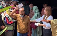 Siap Sambut Lebaran, Intip Momen Inul Daratista Berbagi Bingkisan saat Mudik