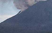 Terdampak Abu Vulkanik Gunung Lewotobi Laki-Laki, Bandara Gewayantana Flores Timur Ditutup