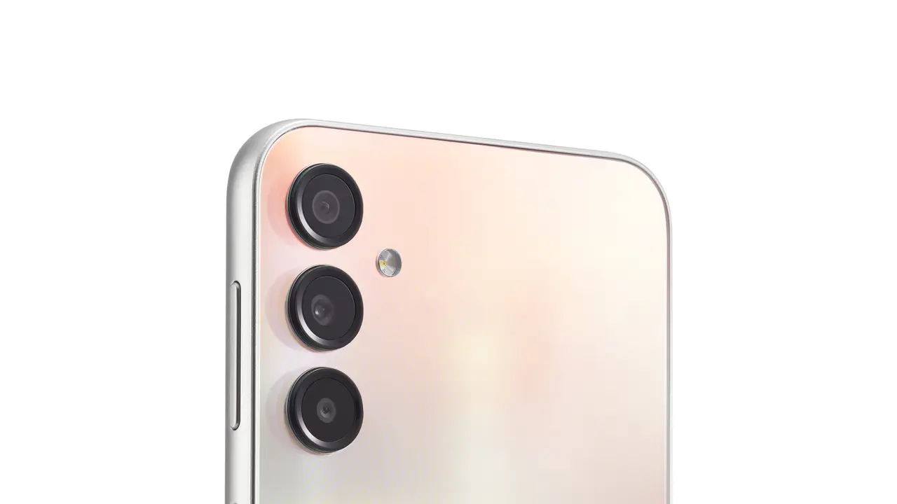 Samsung Galaxy A24 rilis di Indonesia dengan harga Rp 3 jutaan (Samsung)