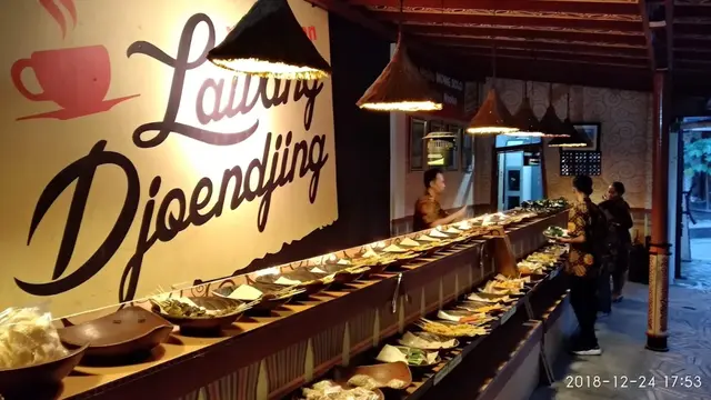 Wedangan Lawang Djoendjing (Foto: Pakdhe Sticker)