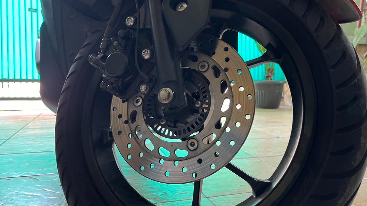 Metode untuk Mengetahui Apakah Kampas Rem Motor Sudah Aus, Cukup Perhatikan Tanda Ini