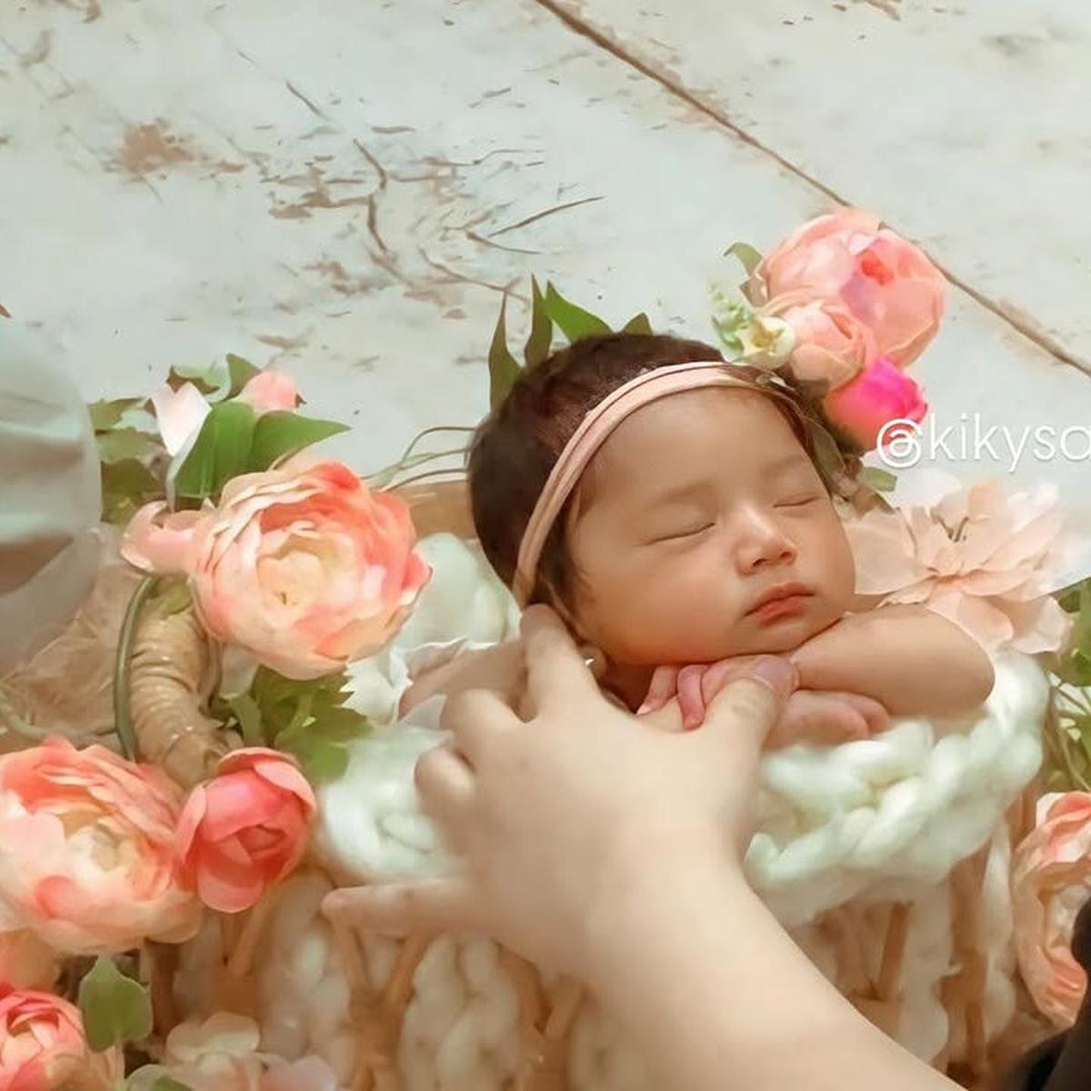 Potret Newborn Baby Kayya Anak Kiky Saputri, Dipuji Terlihat Cantik Sejak Bayi dan Bikin Gemas Netizen