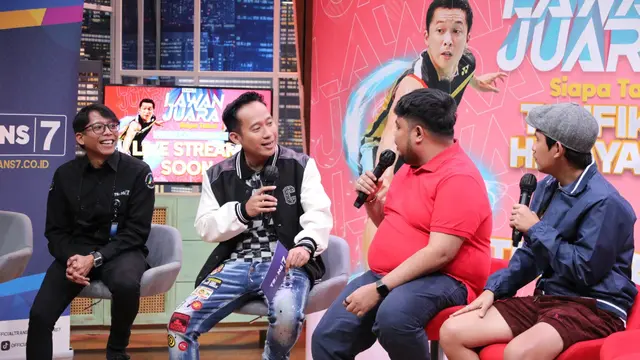 Rigen Rakelna, Marshel Widianto dan Indra Jegel akan bertanding melawan legenda bulu tangkis Indonesia, Taufik Hidayat.