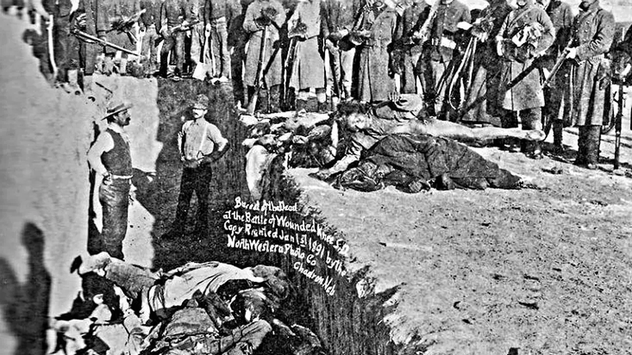 29-12-1890: Pembantaian 146 Suku Indian Sioux oleh Kavaleri 7 AS 