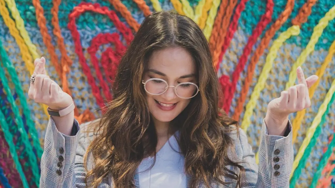 [Fimela] Luna Maya