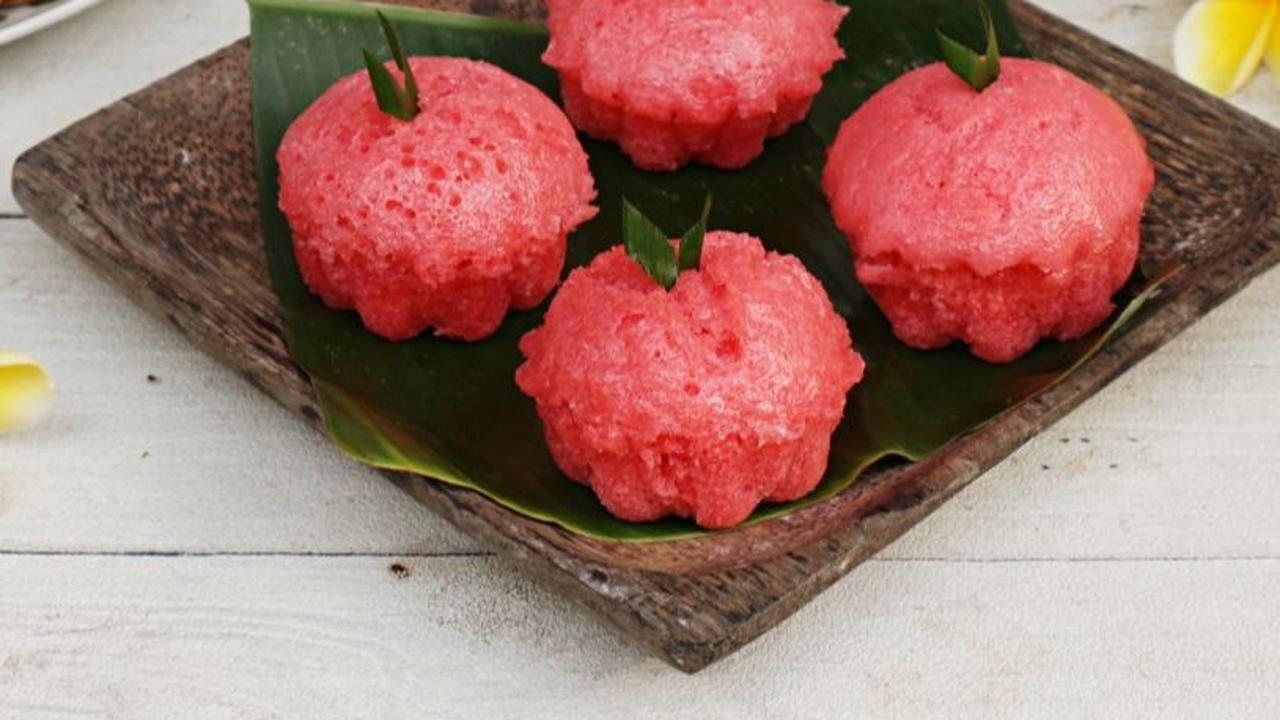 1. Resep Kue Apem Kukus