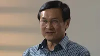 Mantan Menteri Pendidikan Chaturon Chaisaeng (BBC)