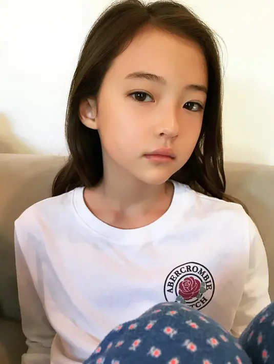 Wajah cantiknya Ella Gross bikin semua orang jatuh cinta pada pandangan pertama. (sumber: Liputan6.com/IG/@ellagross)