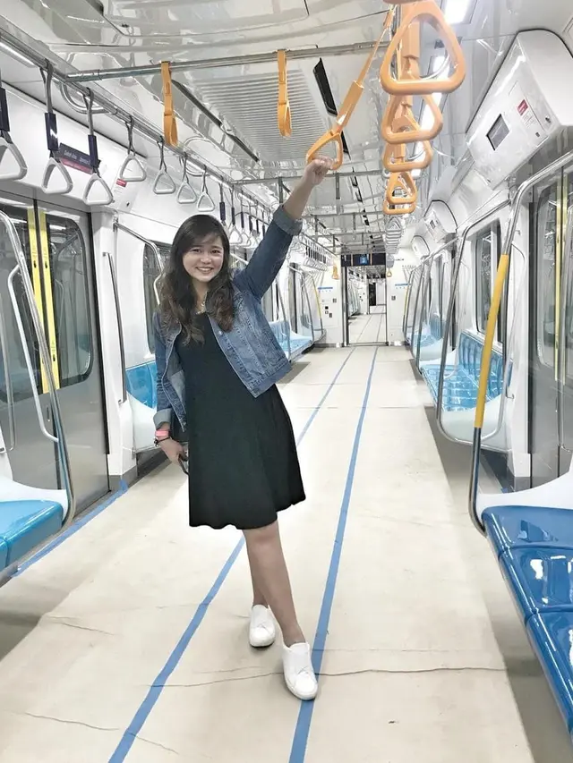 Resmi Jadi Istri Denny Sumargo, Ini 6 Potret Olivia Allan