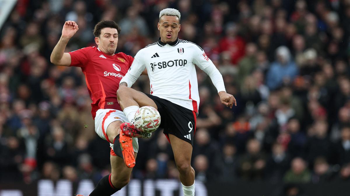 Sudah Ngebet, Manchester United Tawari Pemain Incaran Gaji Sebesar Harry Maguire