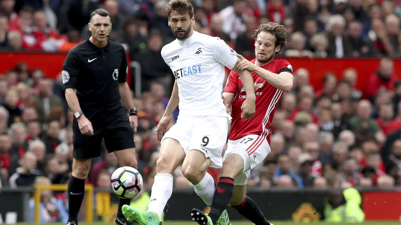 Daley Blind