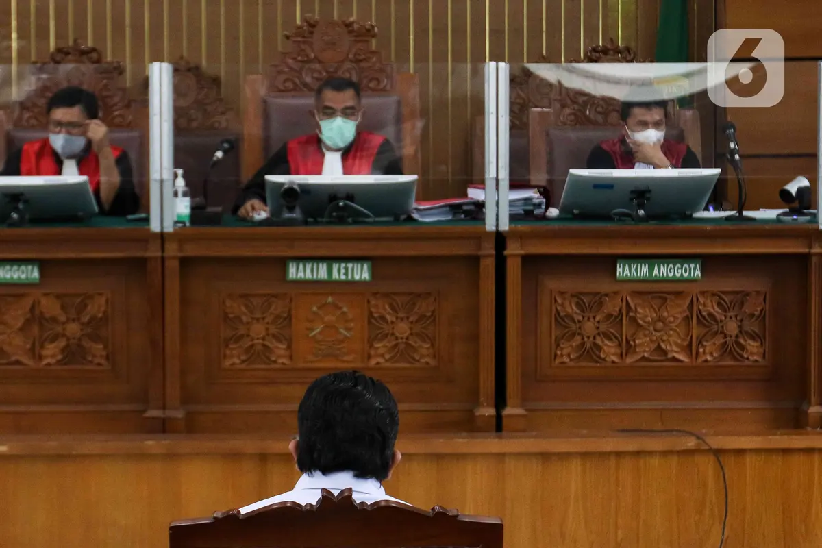 Ketua Hakim Wahyu Iman Santoso Jadi Sorotan