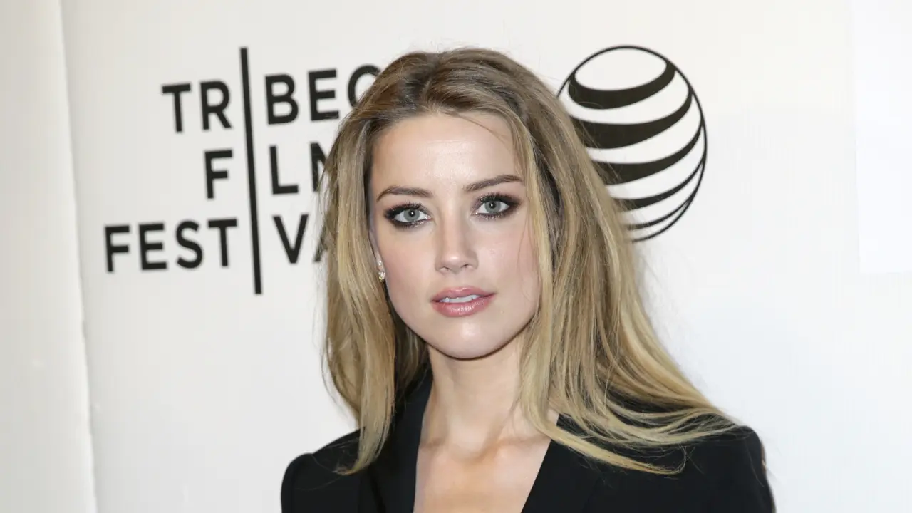 [Bintang] Amber Heard