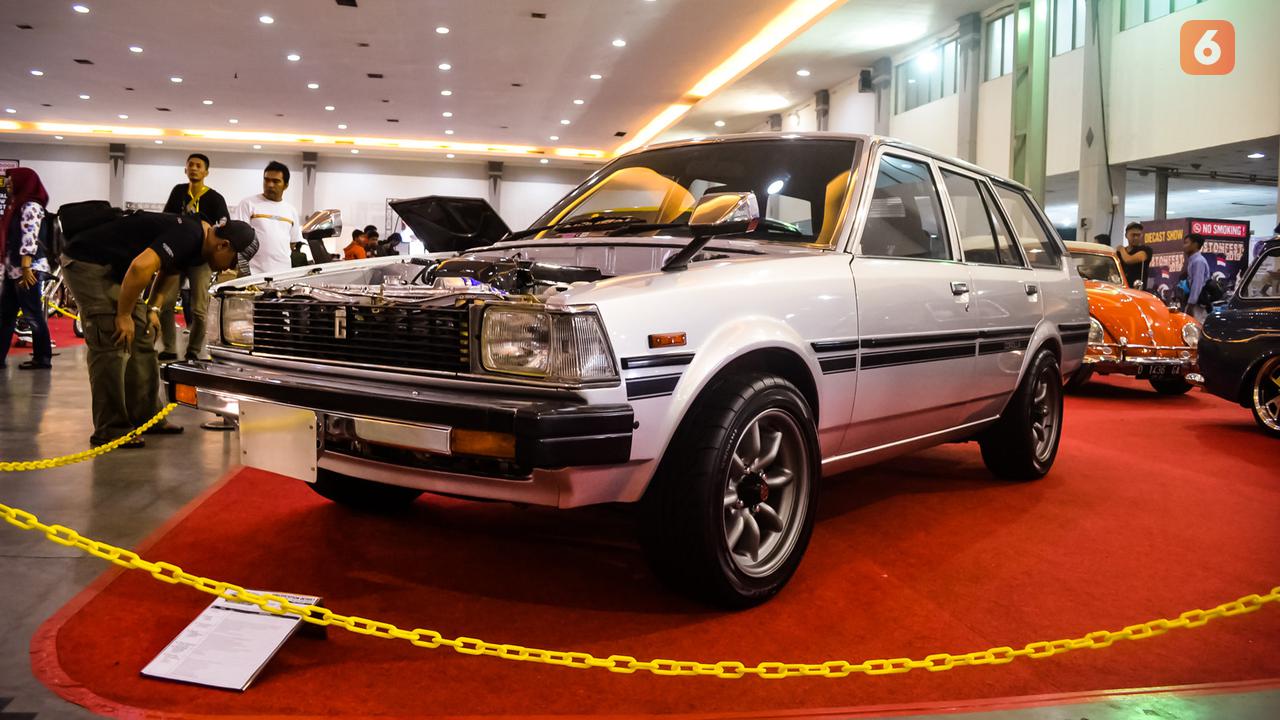 Toyota Corolla DX Wagon Swap Engine Kustomfest 2019