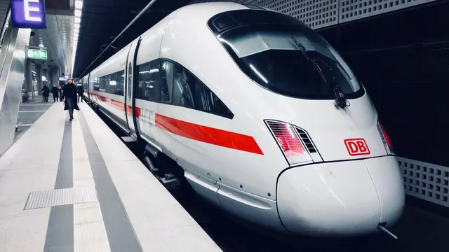 Dutch Airlines Ganti Penerbangan ke Brussels dengan Kereta Kecepatan Tinggi