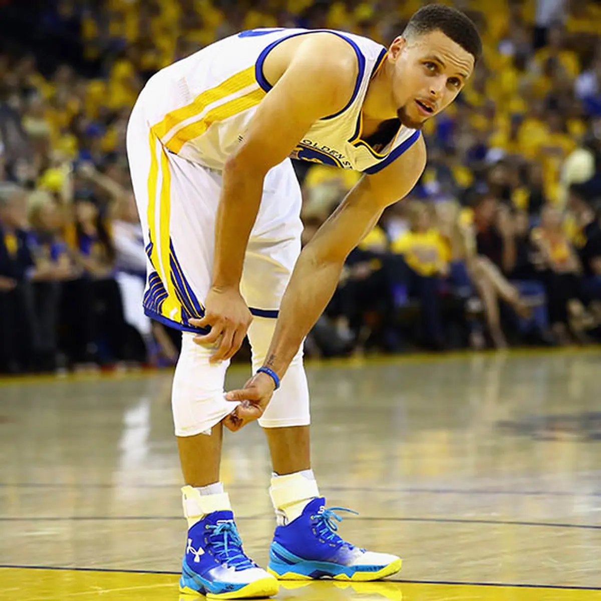Sepatu stephen curry on sale