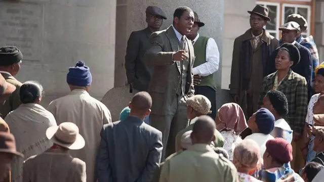 Mandela: Long Walk to Freedom (2013)