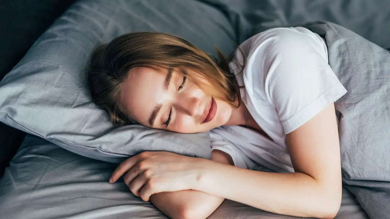 Tidur yang cukup menjadi salah satu rutinitas yang dapat menguatkan konsentrasi