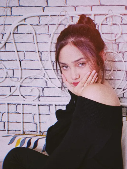 (Instagram/syifahadjureal)