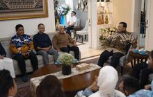 VIDEO: Kumpulan Gaya Kocak Prabowo saat Lebaran, Jahil Goda Luhut hingga Nyanyi Lagu PAN ke Zulhas