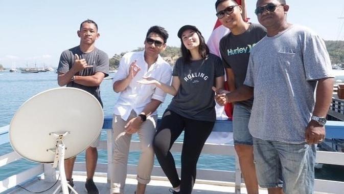 Chelsea Islan dan Rob Clinton (Sumber: Instagram/chelseaislanfc)