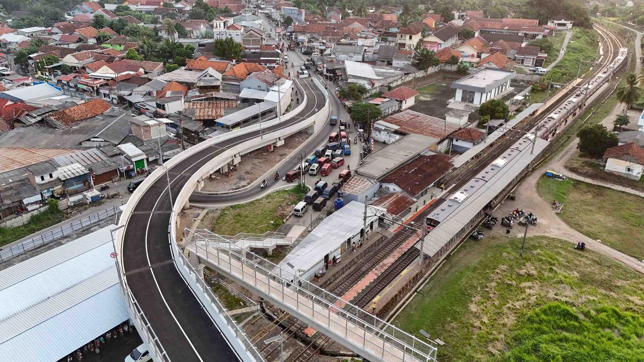 FOTO: Flyover dan JPO Tenjo Rampung, Siap Dukung Mobilitas dan Ekonomi Lokal