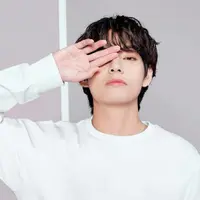 Salah satu personel BTS, V baru saja didiagnosa dengan Cholinergic Urticaria (CU), apa itu? | instagram.com/taehyung.bighitentertainment