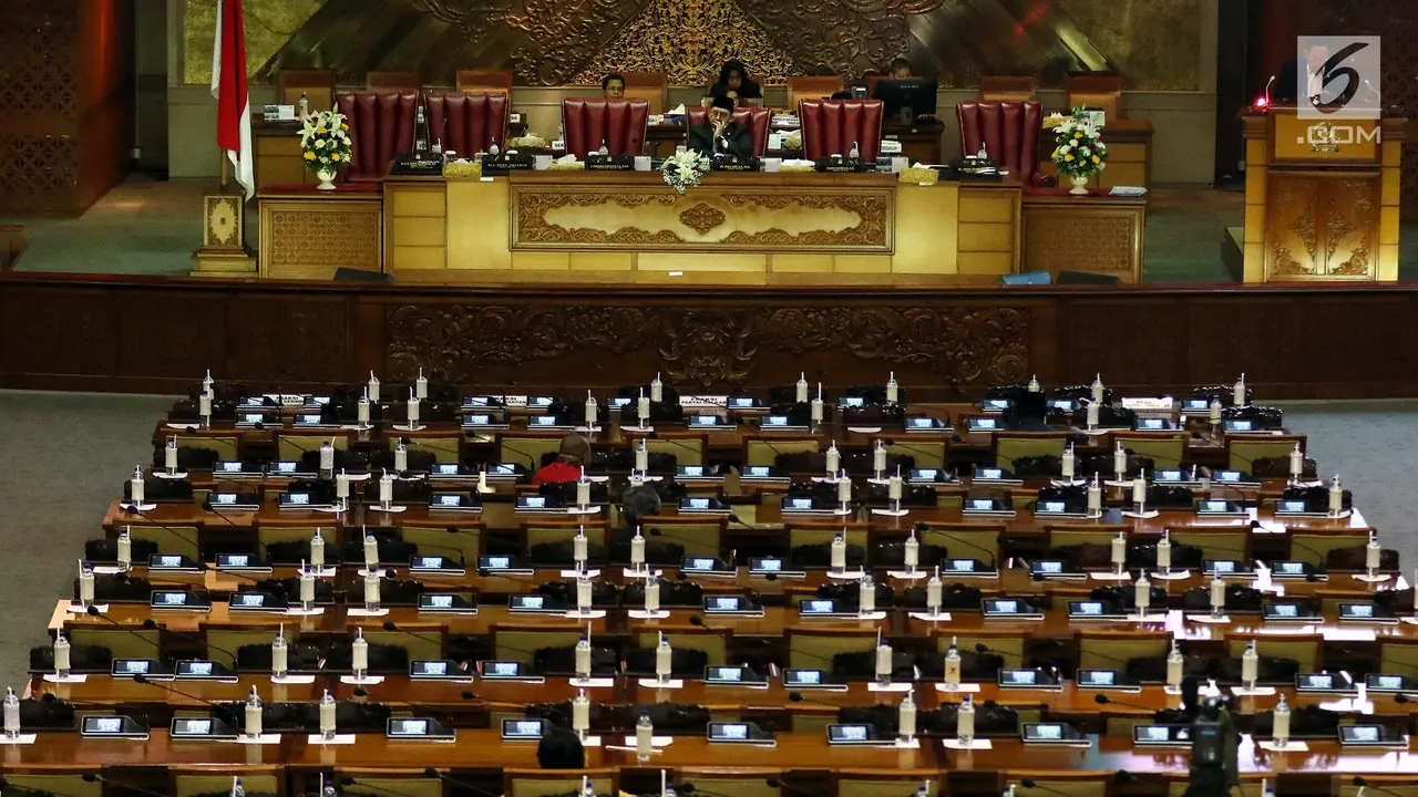 Rapat Paripurna Tentang RUU APBN