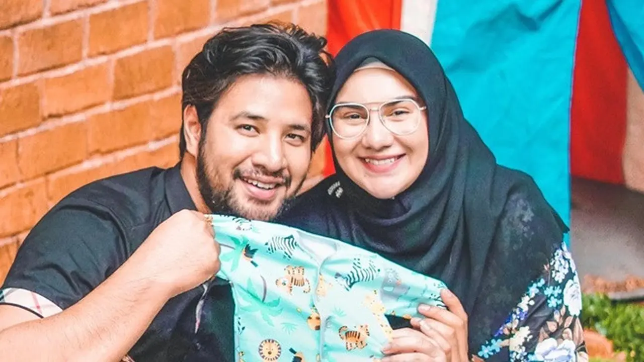 Waktu Persalinan Dipercepat, Ini 6 Potret Persiapan Irish Bella dan Ammar Zoni