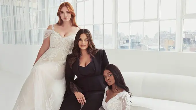 Ashley Graham Buat Koleksi Gaun Pengantin untuk Perempuan Berukuran Besar