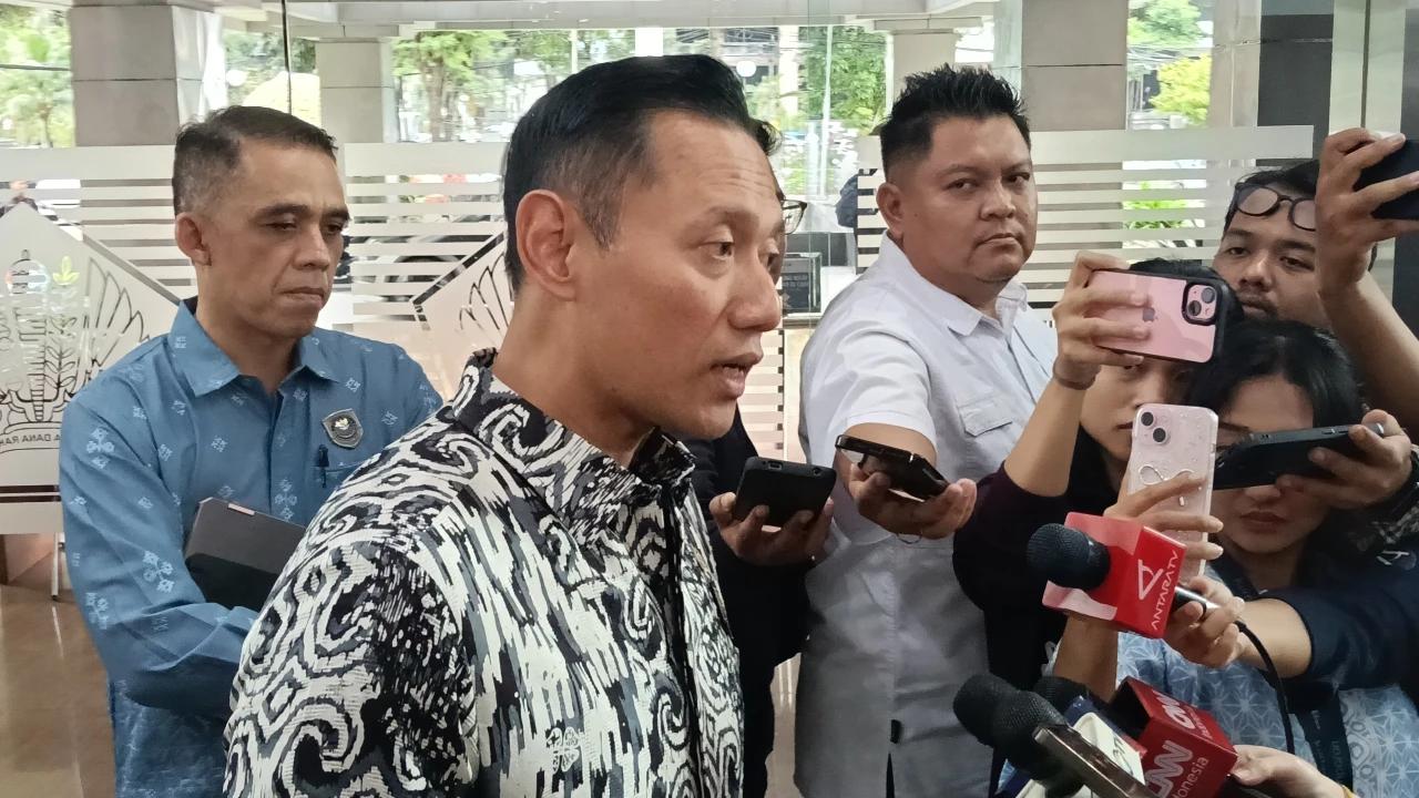 Bahas Utang Kereta Cepat Whoosh, AHY Datangi Menkeu Purbaya