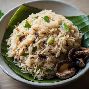 Resep Nasi Kukus Daun Jeruk dan Jamur Kering yang Wangi Gurih./Copyright depositphotos.com/AI