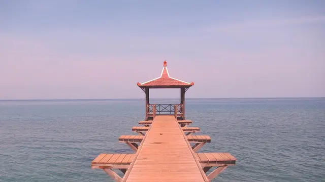 Pantai pasir putih situbondo