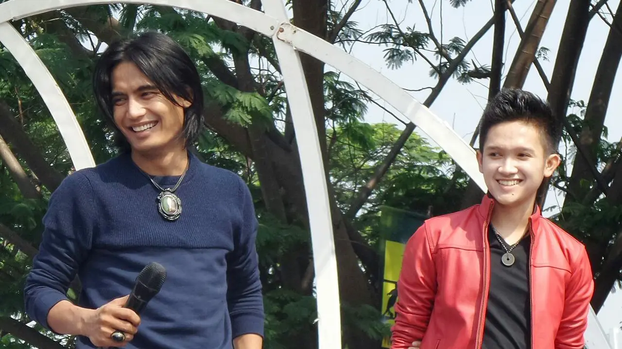 Putus dari Tina Toon, Rio Pratama Fokus di Band D*Rioz