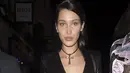 Bersama fotografer tampan ini dikabarkan menjadi kali pertama Bella Hadid tampil bersama seorang pria setelah perpisahannya dengan The Weeknd di akhir tahun 2016 lalu. (doc.dailymail.com)