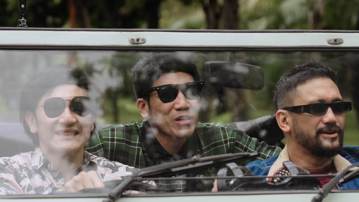 Akting Desta di Film Warkop DKI Viralin Dong Disanjung Anak Almarhum Dono
