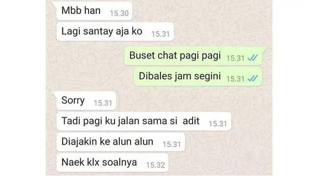 6 Chat Gebetan Bilang 'Maaf Baru Balas' Ini Akhirnya Bikin Nyesek