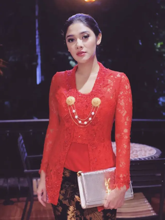 [Bintang] Naysila Mirdad