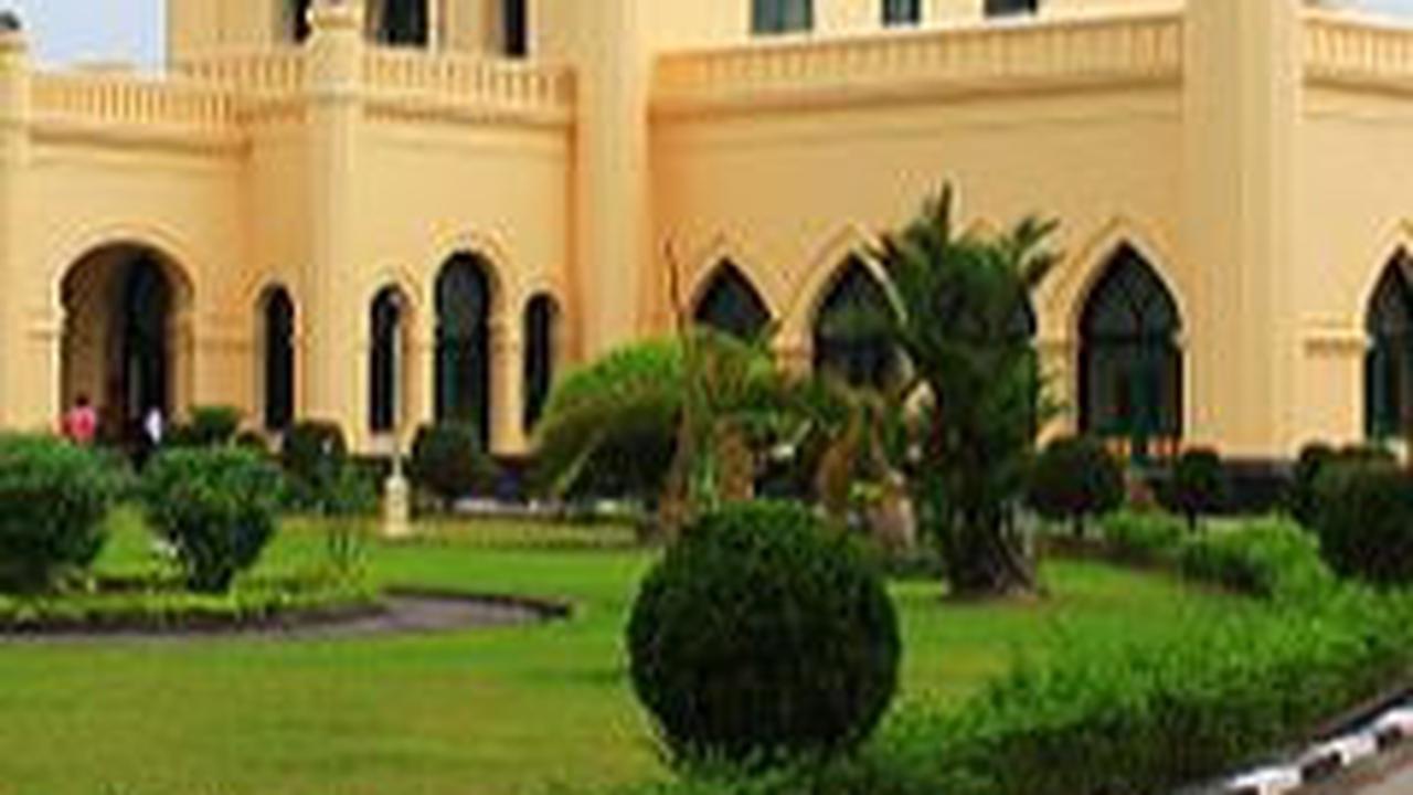Mengunjungi Istana Siak Sri Indrapura, Bangunan Megah Peninggalan Kesultanan Siak