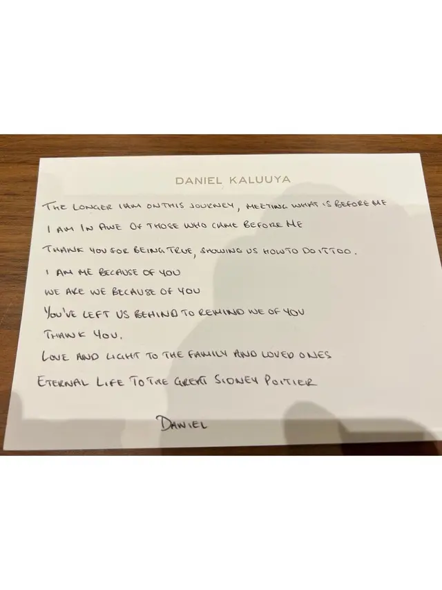 Surat Daniel Kaluunya untuk mendiang Sidney Poitier. (Foto: Instagram terverifikasi @danielkaluuya)