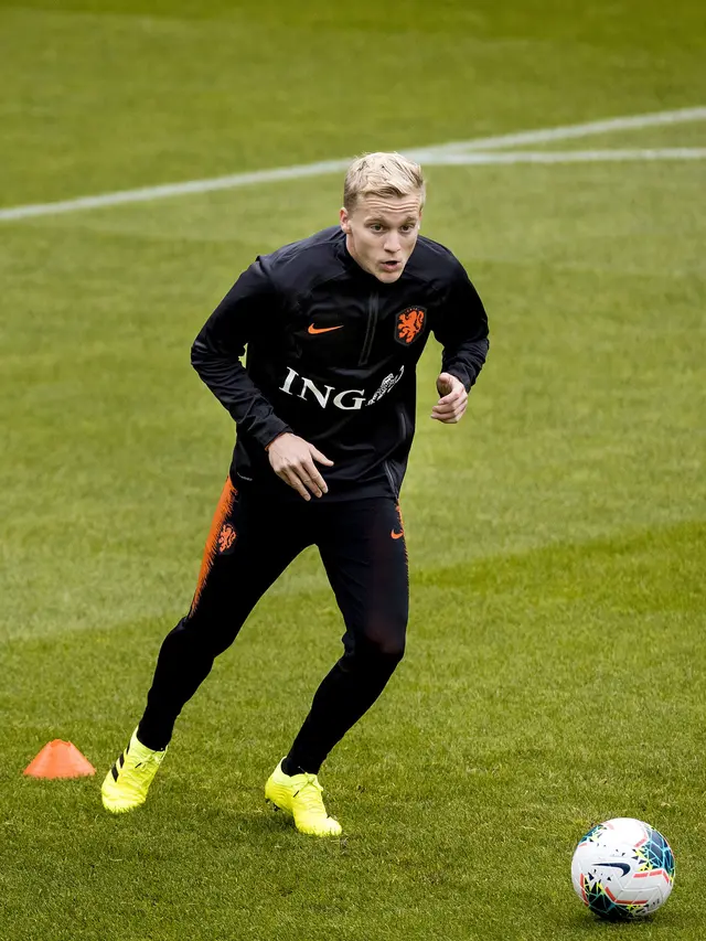 Intip Latihan Pemain Belanda Jelang Hadapi Irlandia Utara