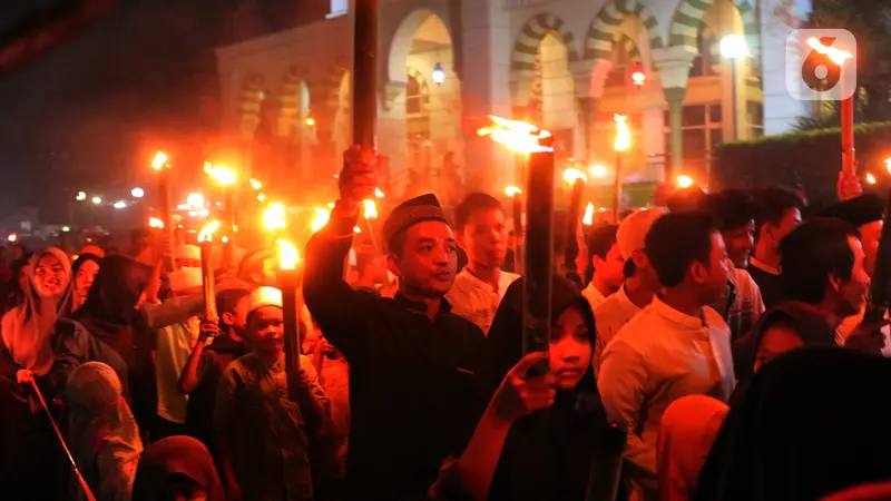 Semarak Pawai Obor Menyambut Tahun Baru Islam di Tangerang