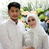 Pesinetron Ryana Dea kini tengah mengandung anak pertama pernikahannya dengan Puadin Redi. Usia kandungan Ryana kini tengah memasuki usia empat bulan. (Instagram/ryana_dea)